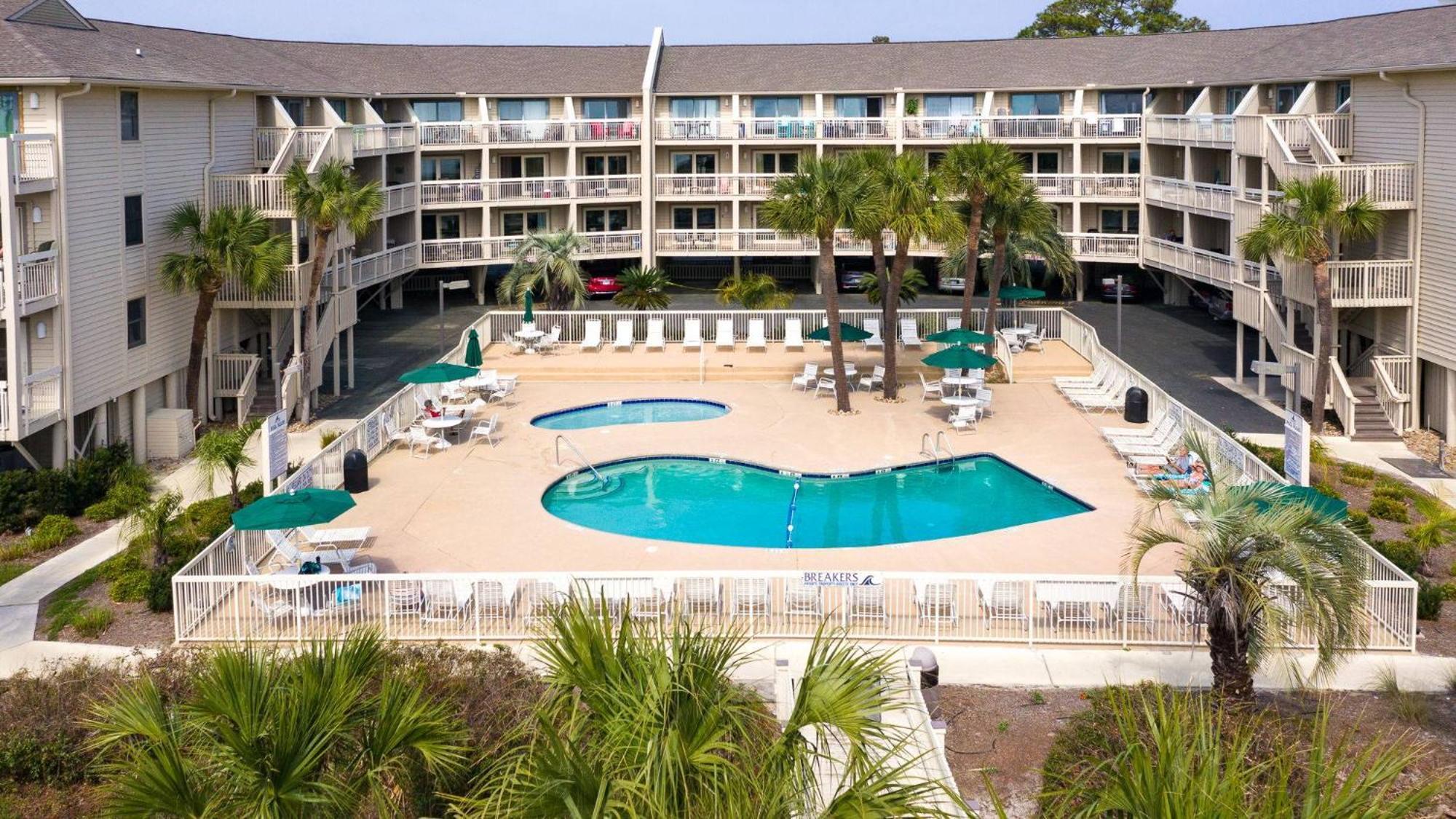 The Breakers #220 Beach Condo, Beautiful Ocean View At Coligny Beach, 4 N Forest Beach Drive Hilton Head, Walk To All Shops Restaurants, Renovated Jan 2024, Vacation Rental Hhi Llc 힐튼 헤드 아일랜드 외부 사진