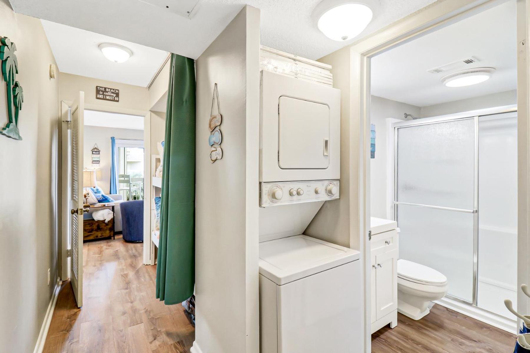 The Breakers #220 Beach Condo, Beautiful Ocean View At Coligny Beach, 4 N Forest Beach Drive Hilton Head, Walk To All Shops Restaurants, Renovated Jan 2024, Vacation Rental Hhi Llc 힐튼 헤드 아일랜드 외부 사진
