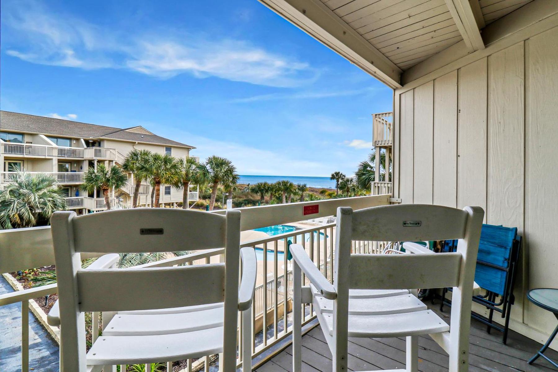 The Breakers #220 Beach Condo, Beautiful Ocean View At Coligny Beach, 4 N Forest Beach Drive Hilton Head, Walk To All Shops Restaurants, Renovated Jan 2024, Vacation Rental Hhi Llc 힐튼 헤드 아일랜드 외부 사진